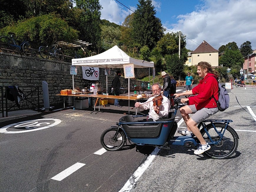 VercorSoleiL sur l'évènement Pedal'Douce à St Martin en Verocrs en septembre 2023
